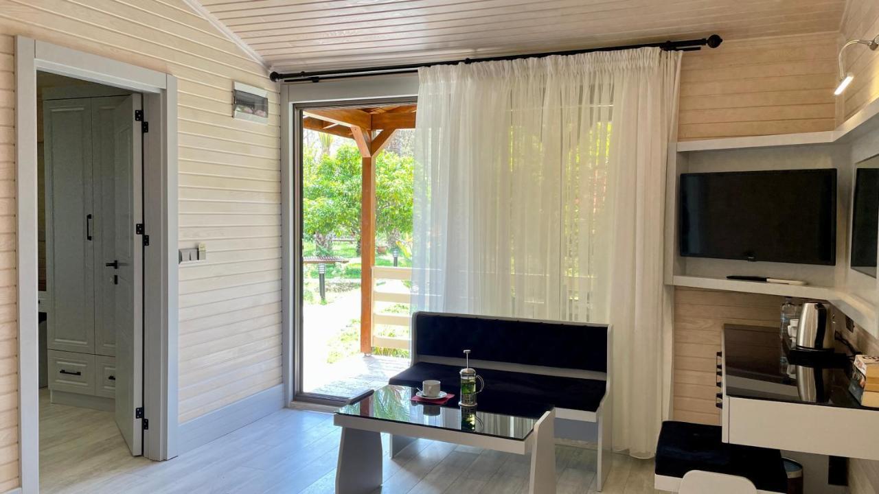 Aida Hotel Çıralı Εξωτερικό φωτογραφία
