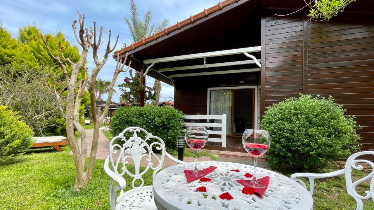 Aida Hotel Çıralı Εξωτερικό φωτογραφία